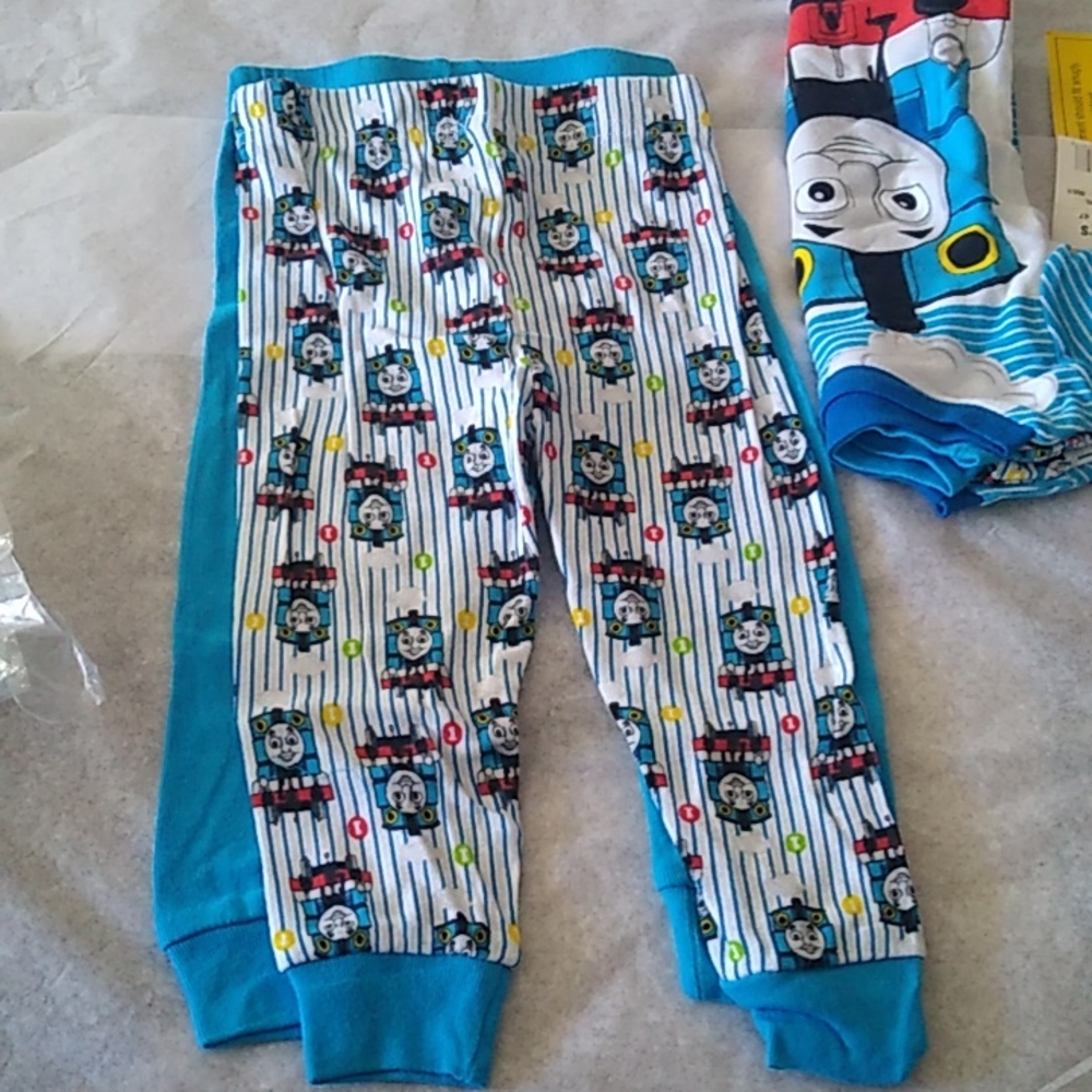 Thomas the Train 4 pc. Boys Pajamas Set, Size 2T - Picture 5 of 9